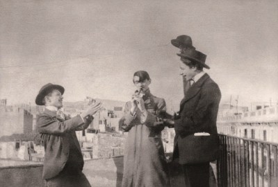 Pablo Picasso, Ángel Fernández de Soto and Carles Casagemas, Barcelona, c.1900.